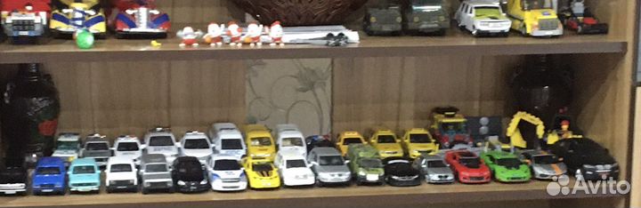 Детские машинки игрушки металлические масштаб 1:43