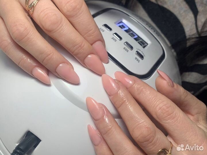 Маникюр на дому