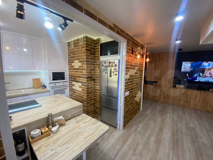 3-к. квартира, 61 м², 5/5 эт.