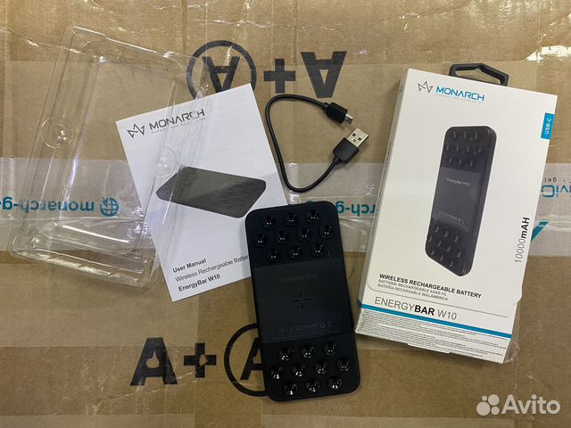 Пауербанк беспроводная зарядка на присосках англия