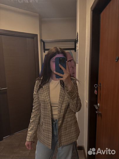 Пиджак женский Pull&Bear