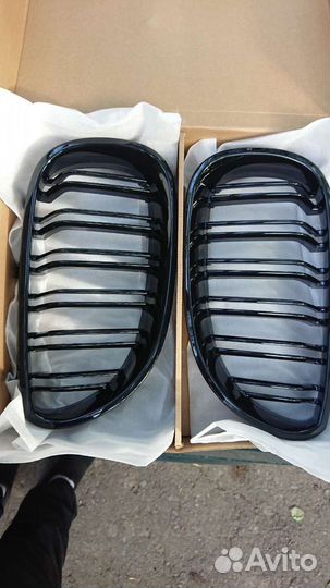 Ноздри решетка bmw e60 черные