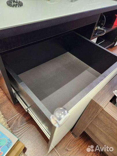 Тумба под тв