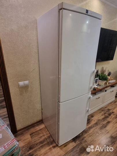 Холодильник liebherr бу