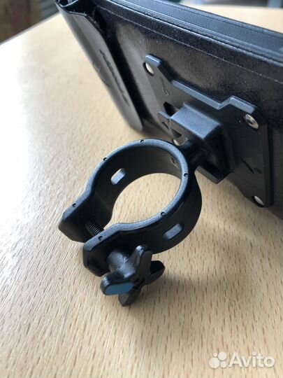 Велосипедный чехол на руль для телефона btwin