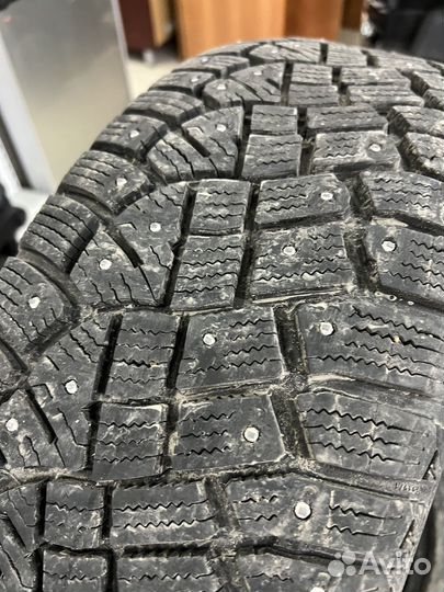 Continental IceContact 2 215/65 R17