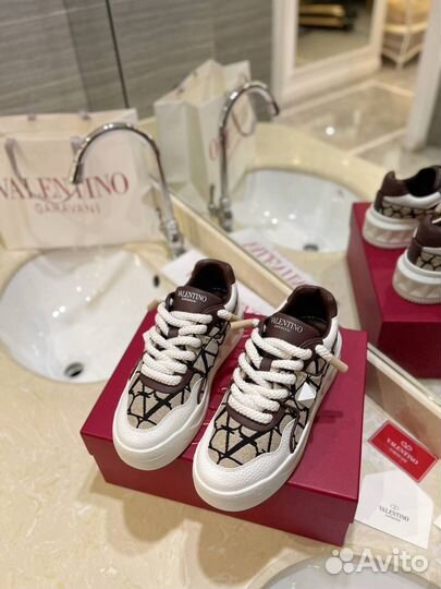 Кеды Valentino