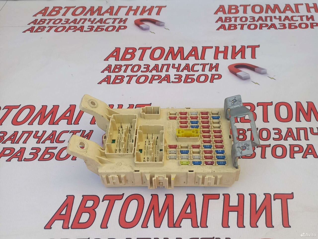 Блок предохранителей салонный Хендай Солярис 11-17