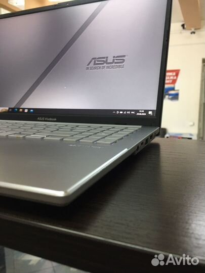 Ноутбук asus vivobook Go15