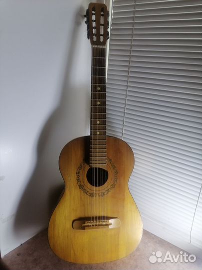 Классическая гитара шестиструнная бу