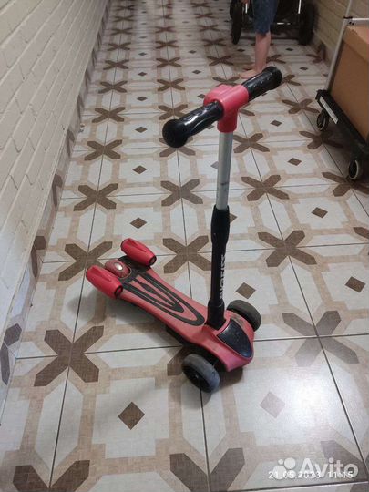 Самокат детский на 5-7 лет