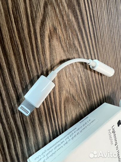 Переходник lightning 3.5 jack оригинал