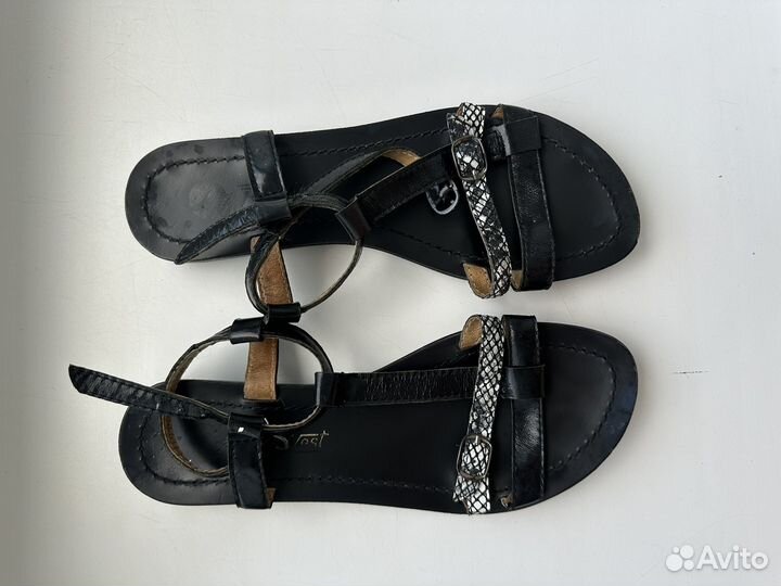 Сандалии кожаные