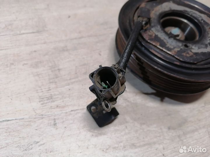 Шкив компрессора кондиционера Kia Rio 3 Solaris