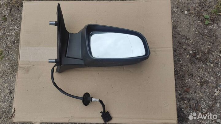 Зеркало правое опель зафира б 5 контактов