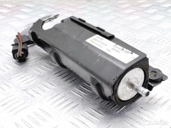 Насос топливный для Volkswagen Phaeton 3D0127023