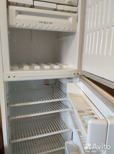 Продам холодильник бу