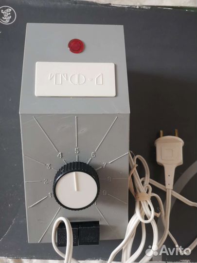 Трансформатор для оптических приборов