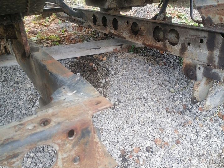 Робур ло-2002А