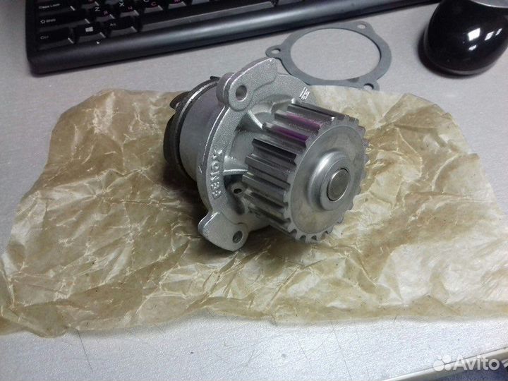 Насос водяной (помпа) ваз (LADA)