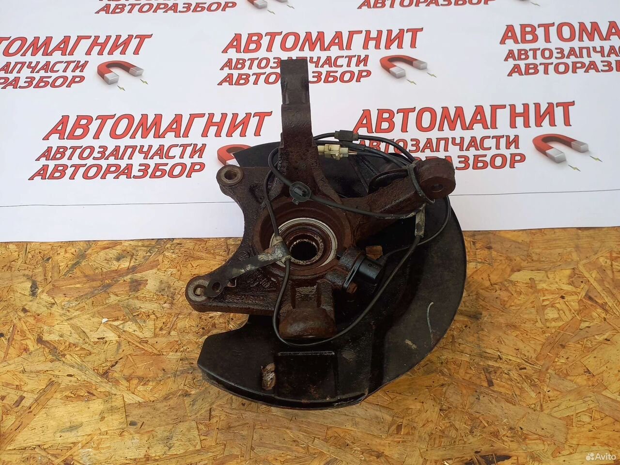 Кулак поворотный правый Лифан Х60