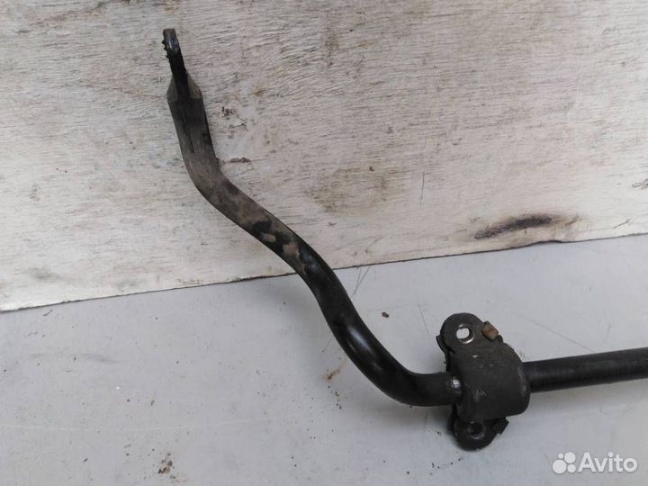 Стабилизатор передний A2123231665