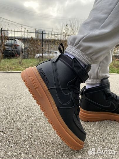 Кроссовки nike air force 1 luxe