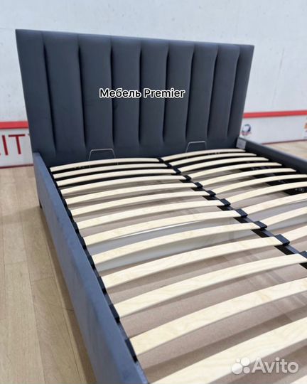 Кровать двухспальная новая