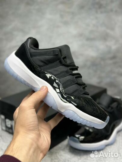 Nike air Jordan 11 retro low black