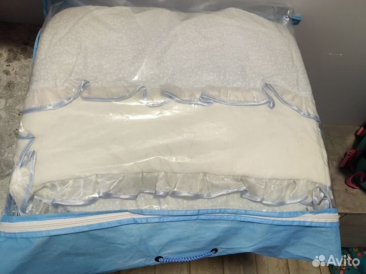 Бортики на кроватку