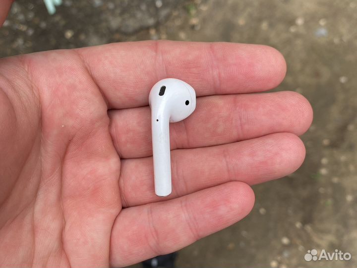 Наушники apple airpods правый