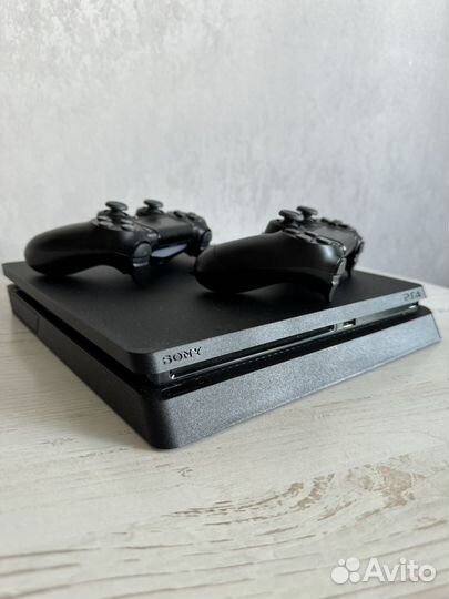 Sony PS4 slim 1tb