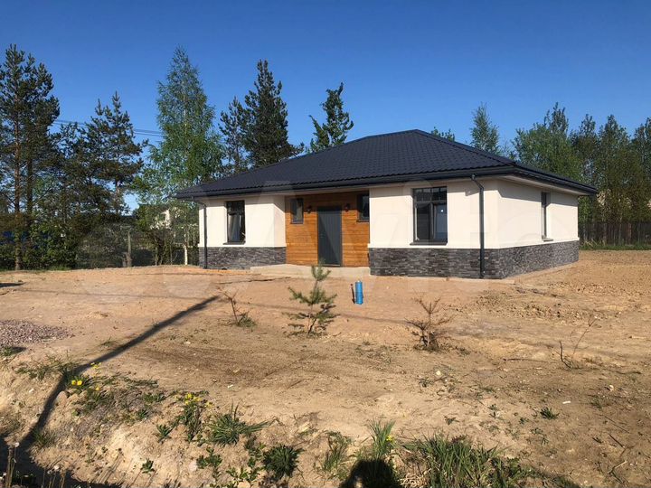 Дом 112 м² на участке 9,5 сот.