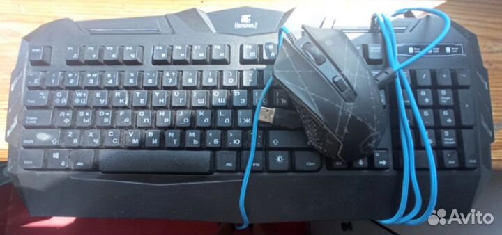 Игровая клавиатура, мышь с подсветкой и коврик