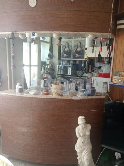 2-к. квартира, 55 м², 2/4 эт.