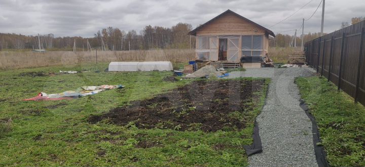 Дом 30 м² на участке 9,5 сот.