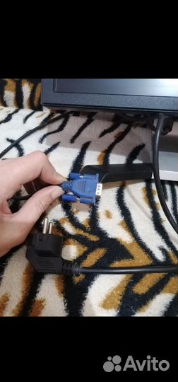 Монитор для компьютера Dell