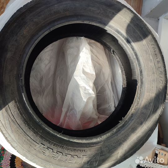 Viatti Strada Asimmetrico 195/60 R15 88V