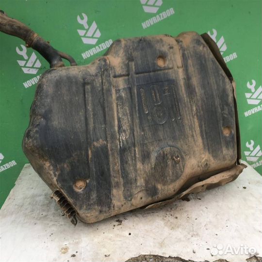 Бак топливный Вольво C40