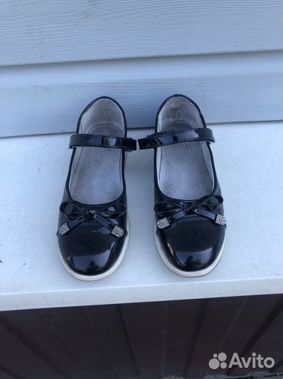 Детская обувь школьная