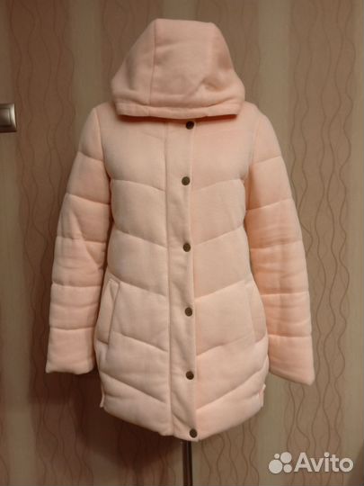 Розовая куртка женская