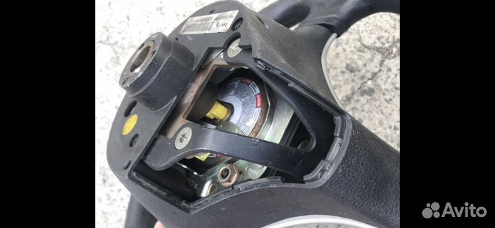 Руль momo Mitsubishi Lancer Evolution