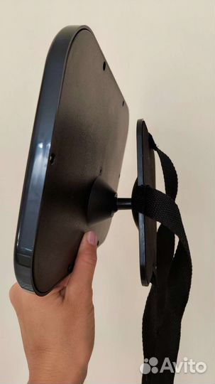 Автомобильное зеркало для наблюдения за ребенком