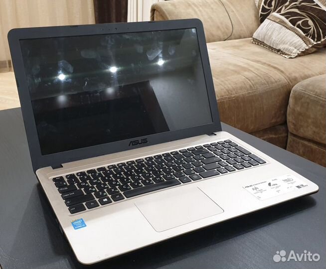 Ноутбук asus X540L