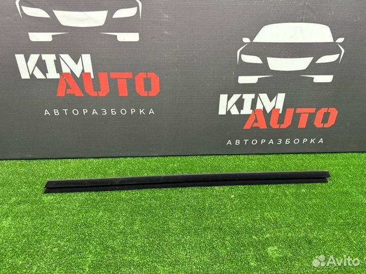 Уплотнитель стекла(бархотка) внутренний передний