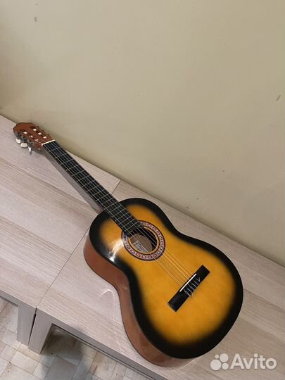 Классическая гитара