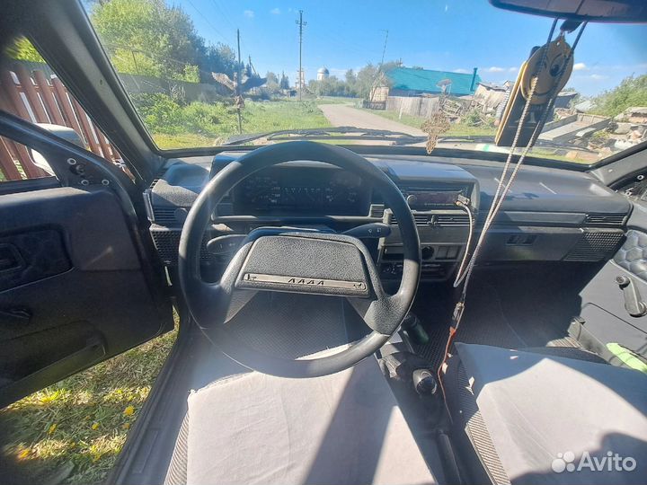 ВАЗ 21099 1.5 МТ, 2001, 282 252 км