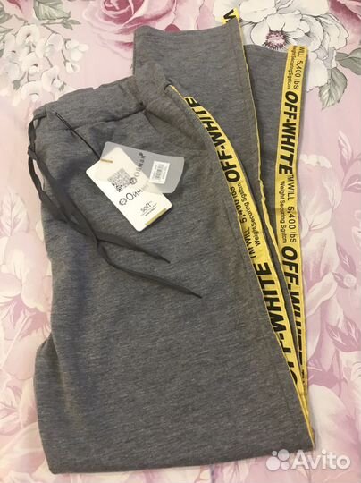 Спортивные штаны