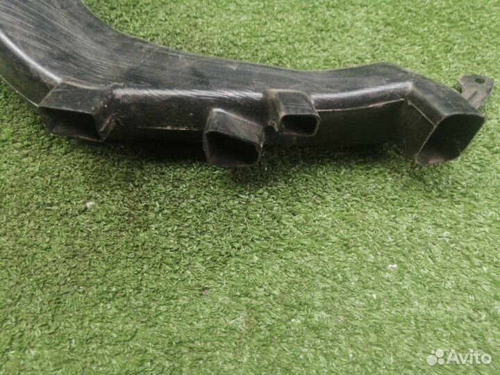 Воздуховод левый Seat Leon 2010-2015