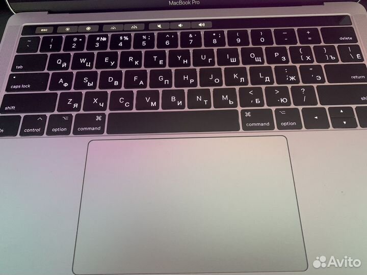 Macbook pro 13 2017, touch, 8 gb/256
